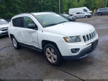  Salvage Jeep Compass