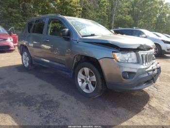  Salvage Jeep Compass