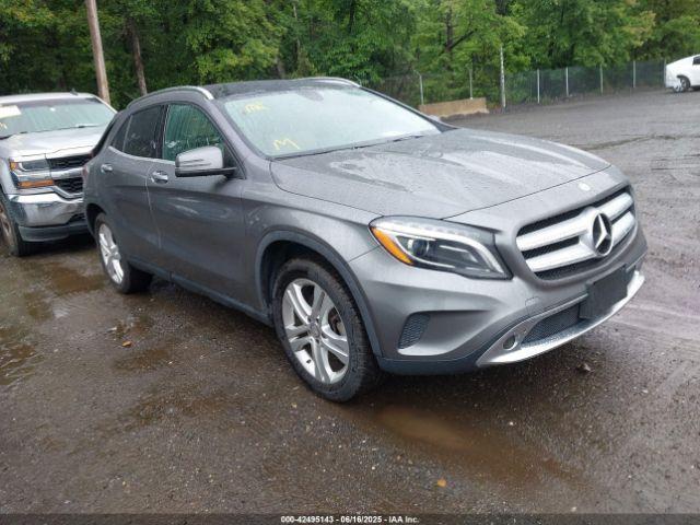  Salvage Mercedes-Benz GLA