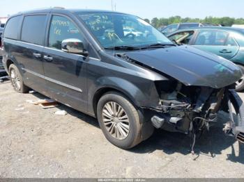  Salvage Chrysler Town & Country