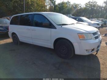  Salvage Dodge Grand Caravan