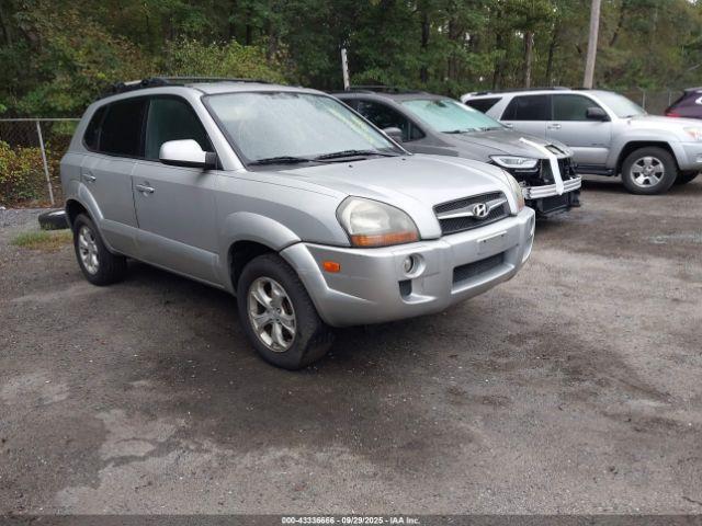  Salvage Hyundai TUCSON