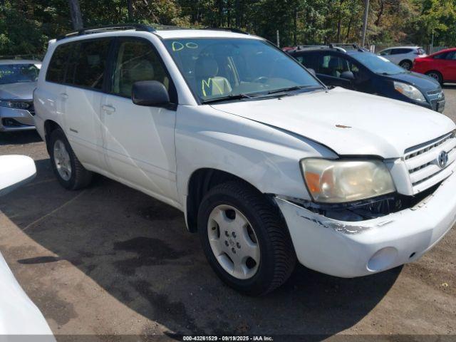  Salvage Toyota Highlander