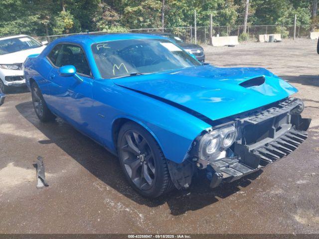  Salvage Dodge Challenger