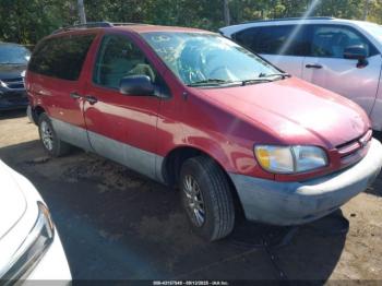  Salvage Toyota Sienna