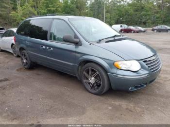  Salvage Chrysler Town & Country
