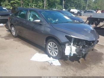  Salvage Toyota Camry