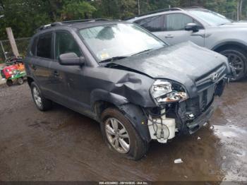  Salvage Hyundai TUCSON