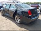 Chrysler 300 Limited Image 3
