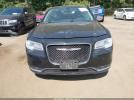 Chrysler 300 Limited Image 15