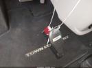 Chrysler Town & Country Touring-l Image 6