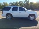GMC Yukon Denali Image 7