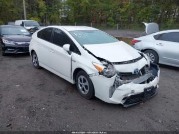  Salvage Toyota Prius