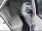 Toyota Prius Two Image 6