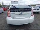 Toyota Prius Two Image 13