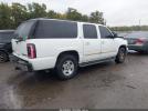 Chevrolet Suburban 1500 Lt Image 7
