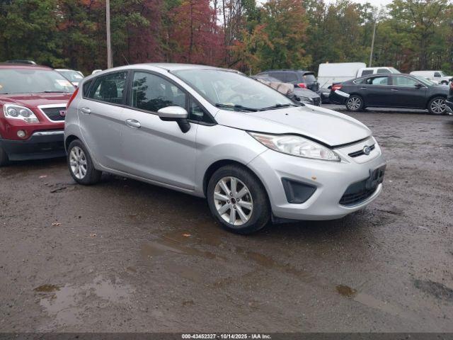  Salvage Ford Fiesta