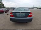 Toyota Camry Le Image 10