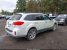 Subaru Outback 2.5i Limited Image 8