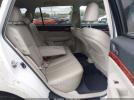 Subaru Outback 2.5i Limited Image 9