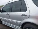 Mercedes-Benz M-Class 4matic Image 8