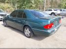 Mercedes-Benz E-Class Image 8