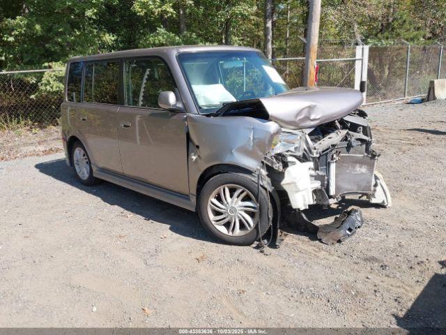 Salvage Scion xB