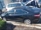 Toyota Camry Le Image 17