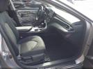Toyota Camry Le Image 5