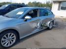 Toyota Camry Le Image 4