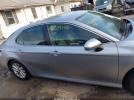 Toyota Camry Le Image 9