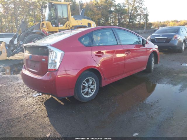 Toyota Prius Two Image 15