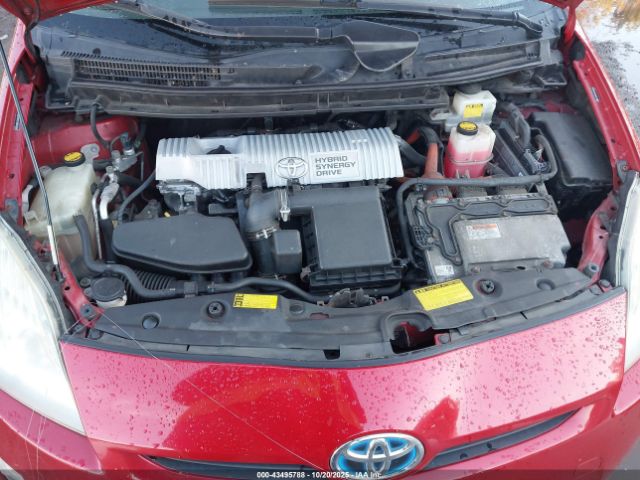 Toyota Prius Two Image 7