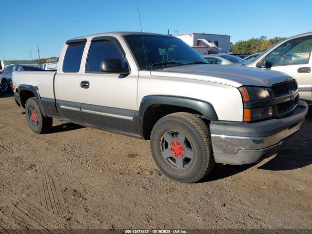  Salvage Chevrolet Silverado 1500
