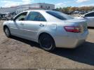 Toyota Camry Le Image 3