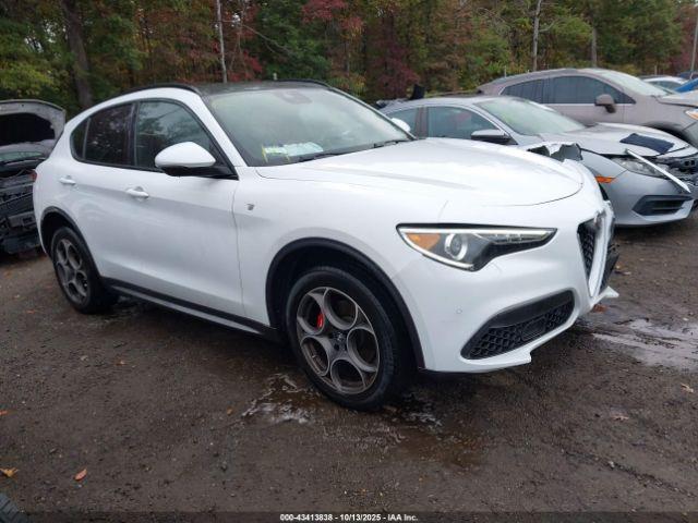  Salvage Alfa Romeo Stelvio
