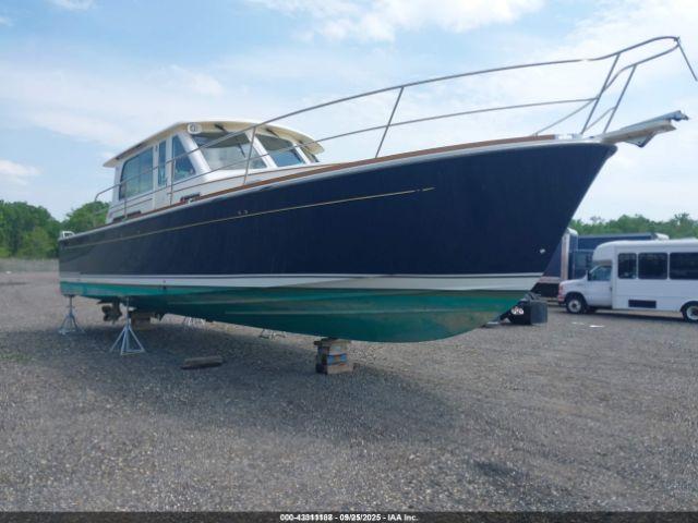  Salvage Sabre 40  Yacht