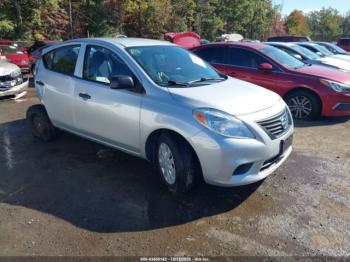  Salvage Nissan Versa