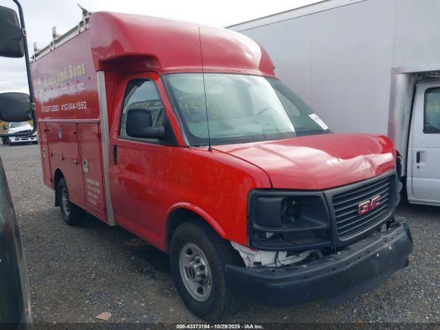  Salvage General Motors Savana Cutaway