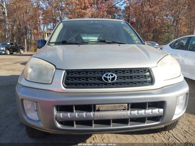 Toyota RAV4 Image 3