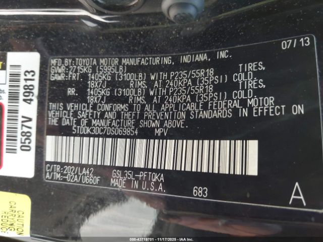 Toyota Sienna Limited 7 Passenger Image 5