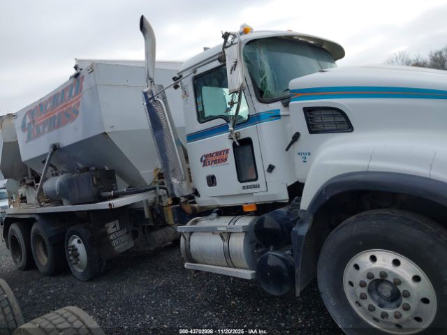 Mack 700 Cv700 Image 10