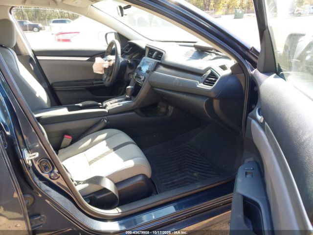 Honda Civic Lx Image 4