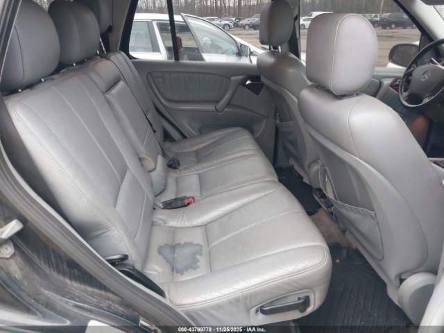 Mercedes-Benz M-Class Image 7