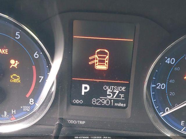 Toyota Corolla Le Image 15