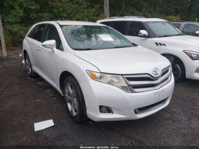  Salvage Toyota Venza