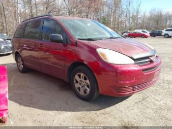  Salvage Toyota Sienna