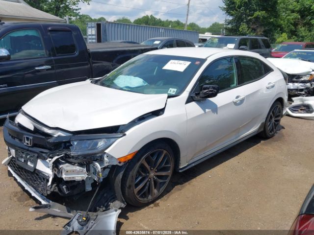 Honda Civic Sport Image 9