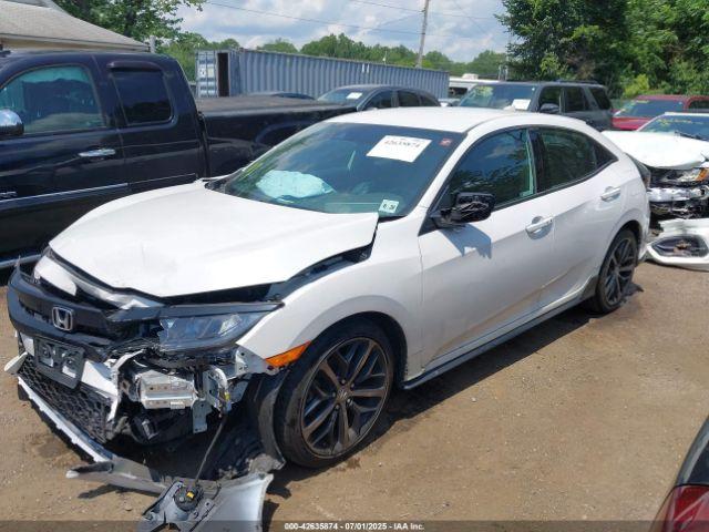 Honda Civic Sport Image 9