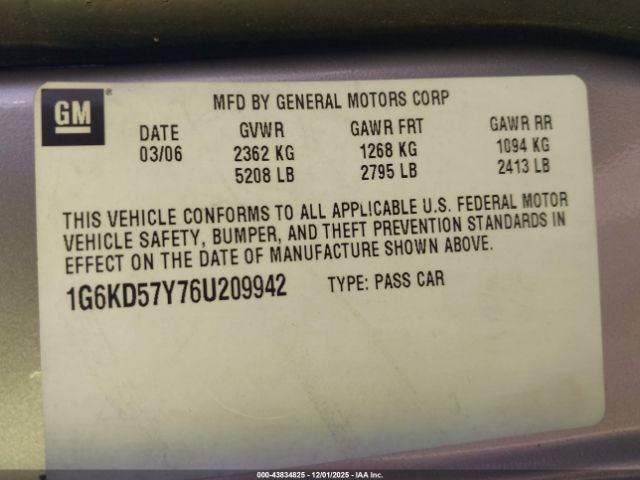 Cadillac DTS Standard Image 10